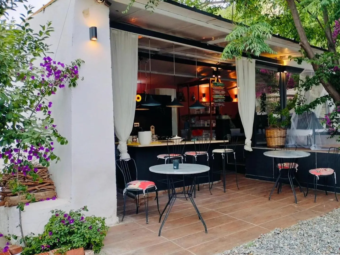 Baykus Guesthouse-Konukevi Soke Gasthuis